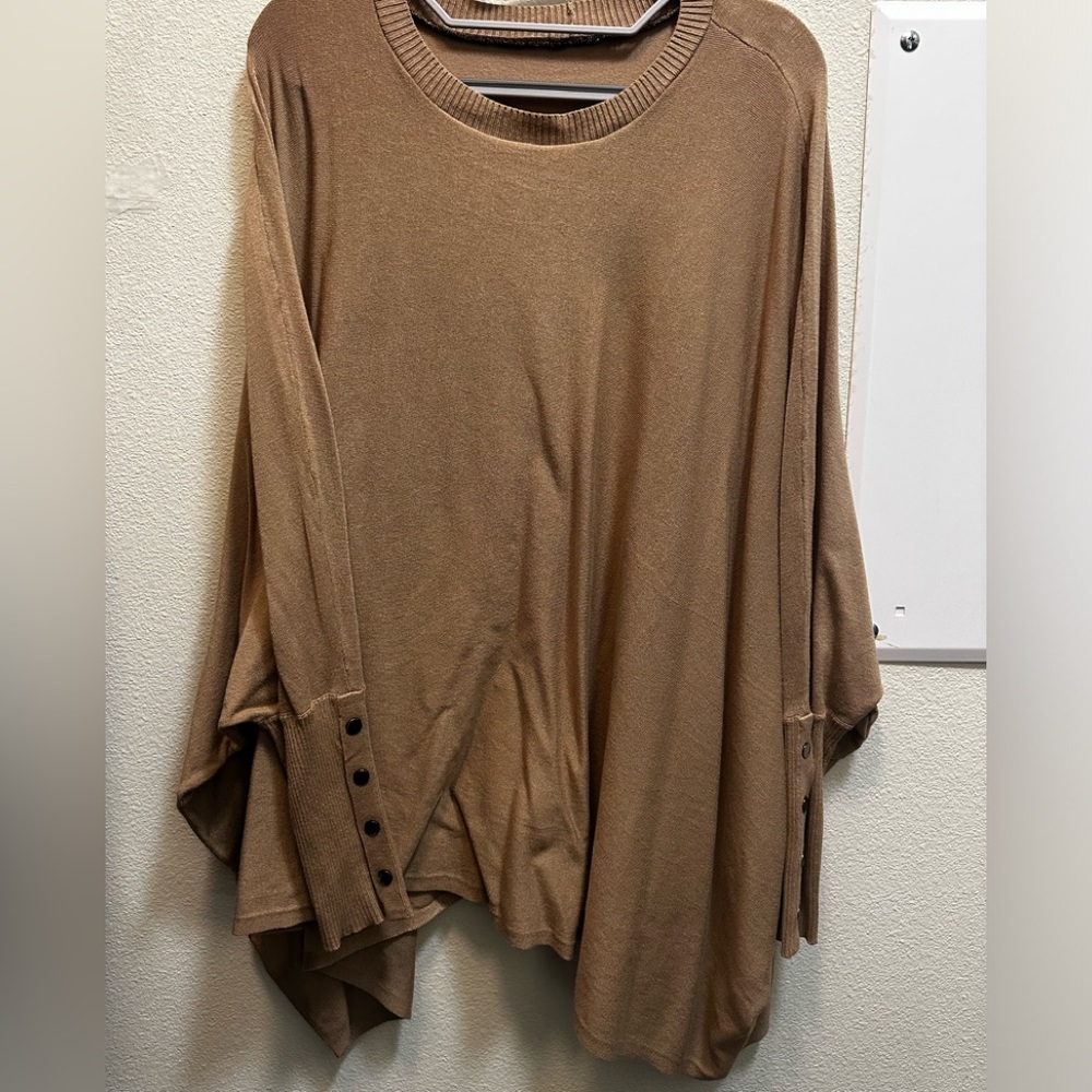 Poncho sweater